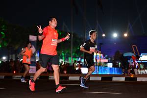 BIB: 263, 257
                            <button type="button" onclick="openModal(15095788)" class="btn btn-primary btn-sm float-right btn-popup" data-toggle="modal" data-target=".modal-high-quality">
                        <i class="fas fa-shopping-cart"></i> Add to Cart
                    </button>
                                            <button type="button" onclick="isThisMe(15095788, true)" class="btn btn-success btn-sm float-right btn-popup btn-isme hidden" data-toggle="tooltip" data-placement="bottom" title="นี่คือรูปของคุณใช่ไหม คลิกที่นี่เพื่อเอาเข้าอัลบั้ม">
                        <i class="fas fa-plus"></i> Add to album
                    </button>
                    <button type="button" onclick="isThisMe(15095788, false)" class="btn btn-warning btn-sm float-right btn-popup btn-isnotme hidden">
                        <i class="fas fa-ban"></i> Remove from album
                    </button>